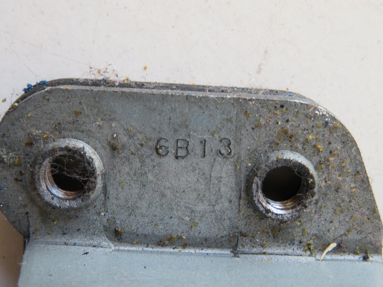 MAZDA RX8 OS DRIVER REAR BOTTOM DOOR LOCK CATCH 2003-2008 AMS1403 SA