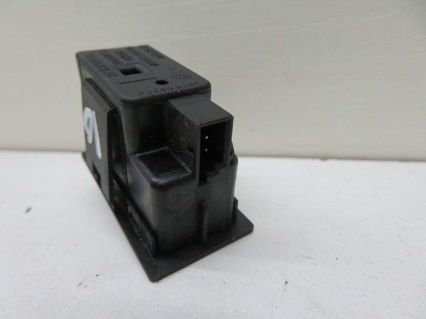 CITROEN C8 DRIVER HEATED SEAT SWITCH 9644592177 2006-2010 1728-10