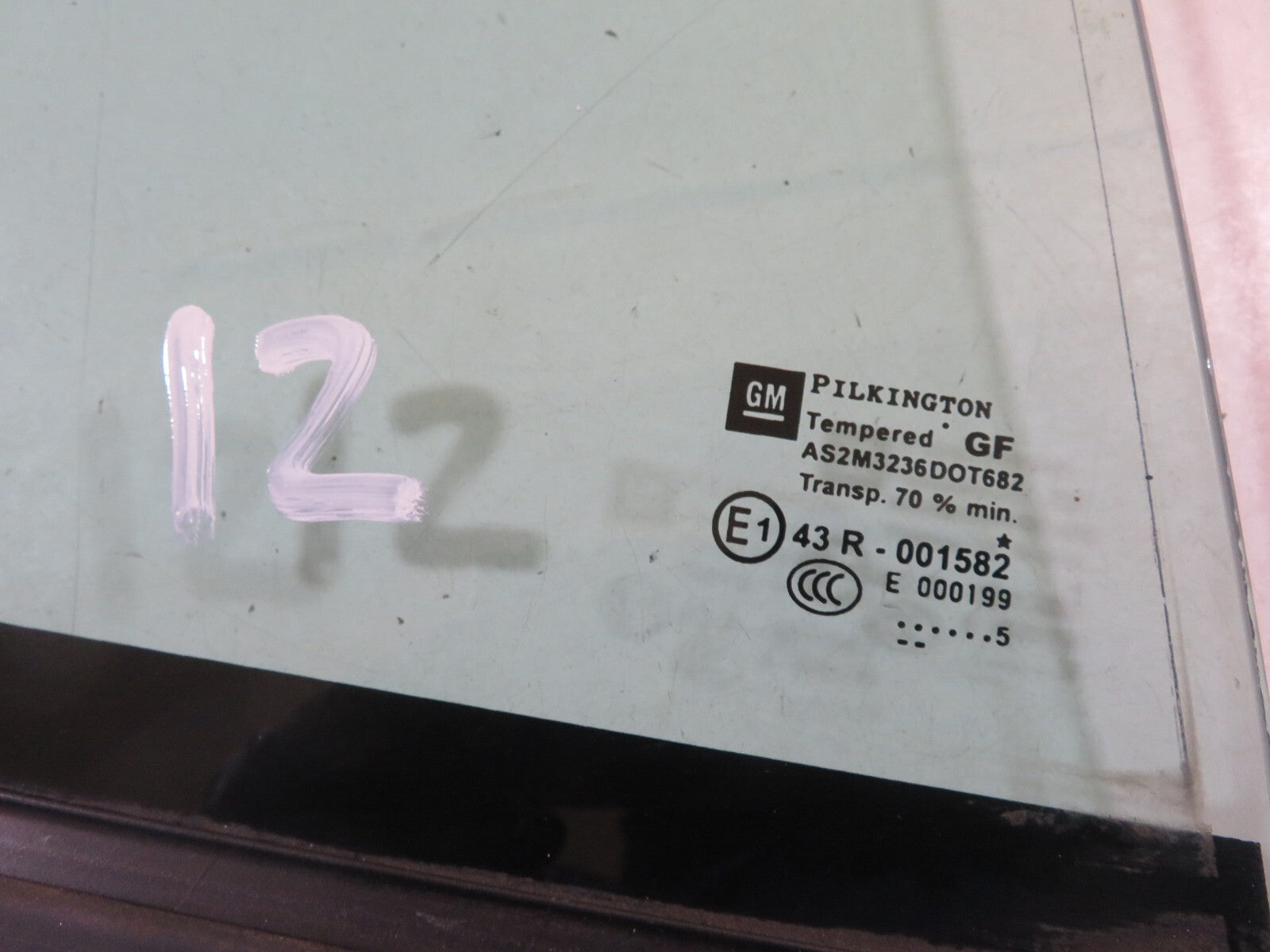 VAUXHALL ASTRA MK5 HATCHBACK OSR RIGHT REAR QUARTER GLASS 2004-2010 misc1659-12