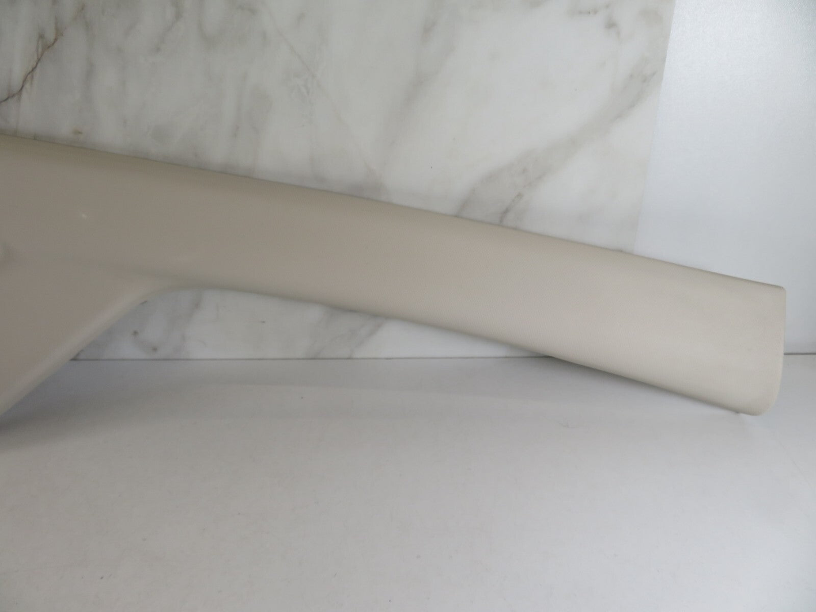 FORD KA MK2 OSF A PILLAR TRIM 2008-2015 BK1244