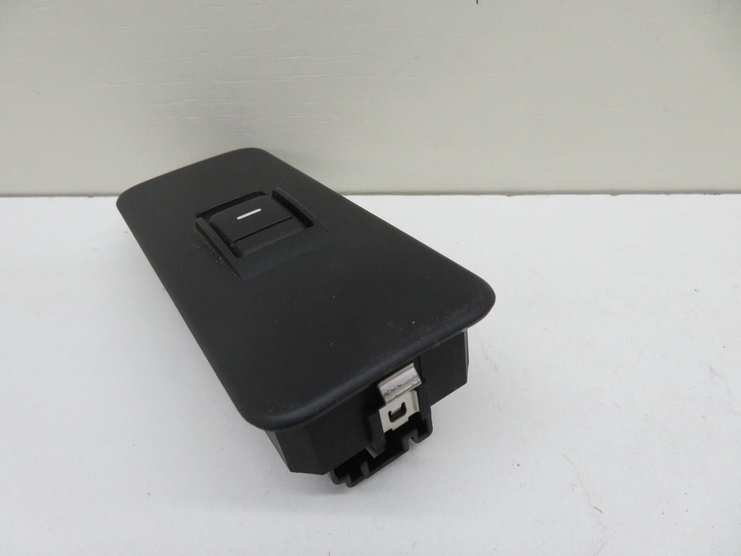 RANGE ROVER SPORT L320 REAR WINDOW SWITCH YUD501070 2005-2009 1235-22