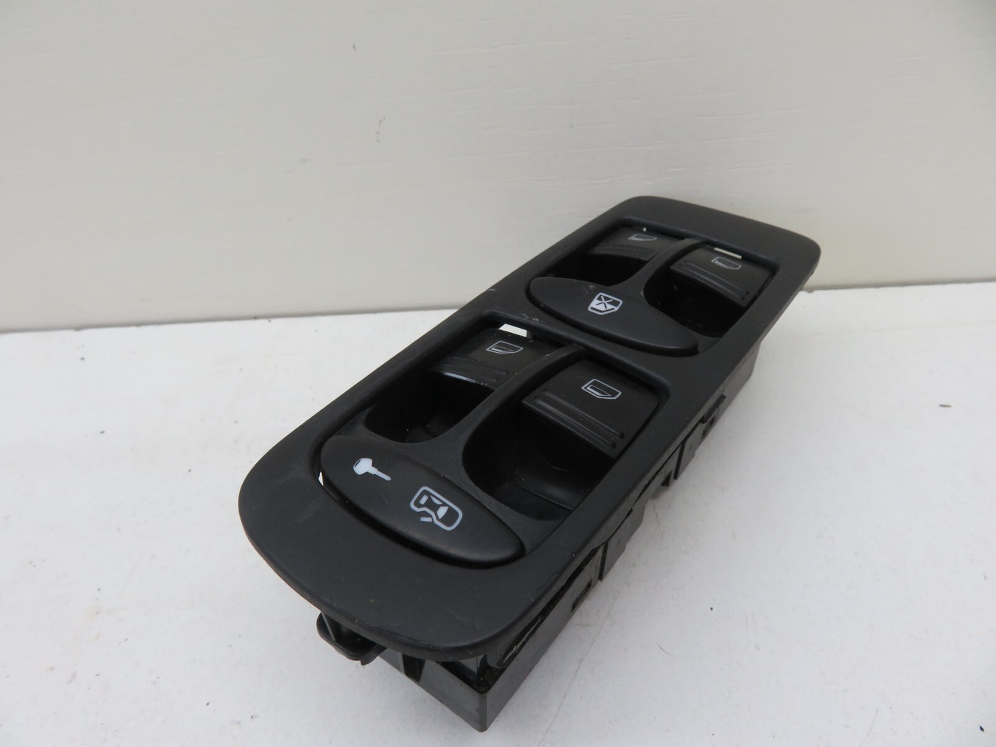 PORSCHE CAYENNE 955 OS DRIVER FRONT WINDOW SWTICHES 7L5959857A 2003-2006 1634-16