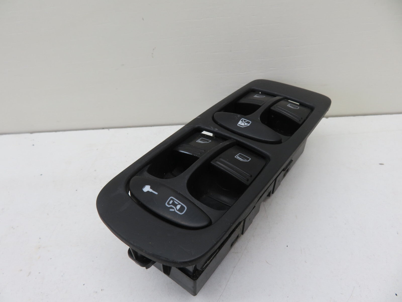 PORSCHE CAYENNE 955 OS DRIVER FRONT WINDOW SWTICHES 7L5959857A 2003-2006 1634-16