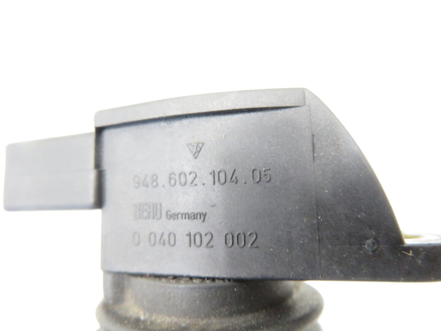 PORSCHE CAYENNE 955 BERU IGNITION COIL PACK 2303590361 X1 2003-2006 1804-10