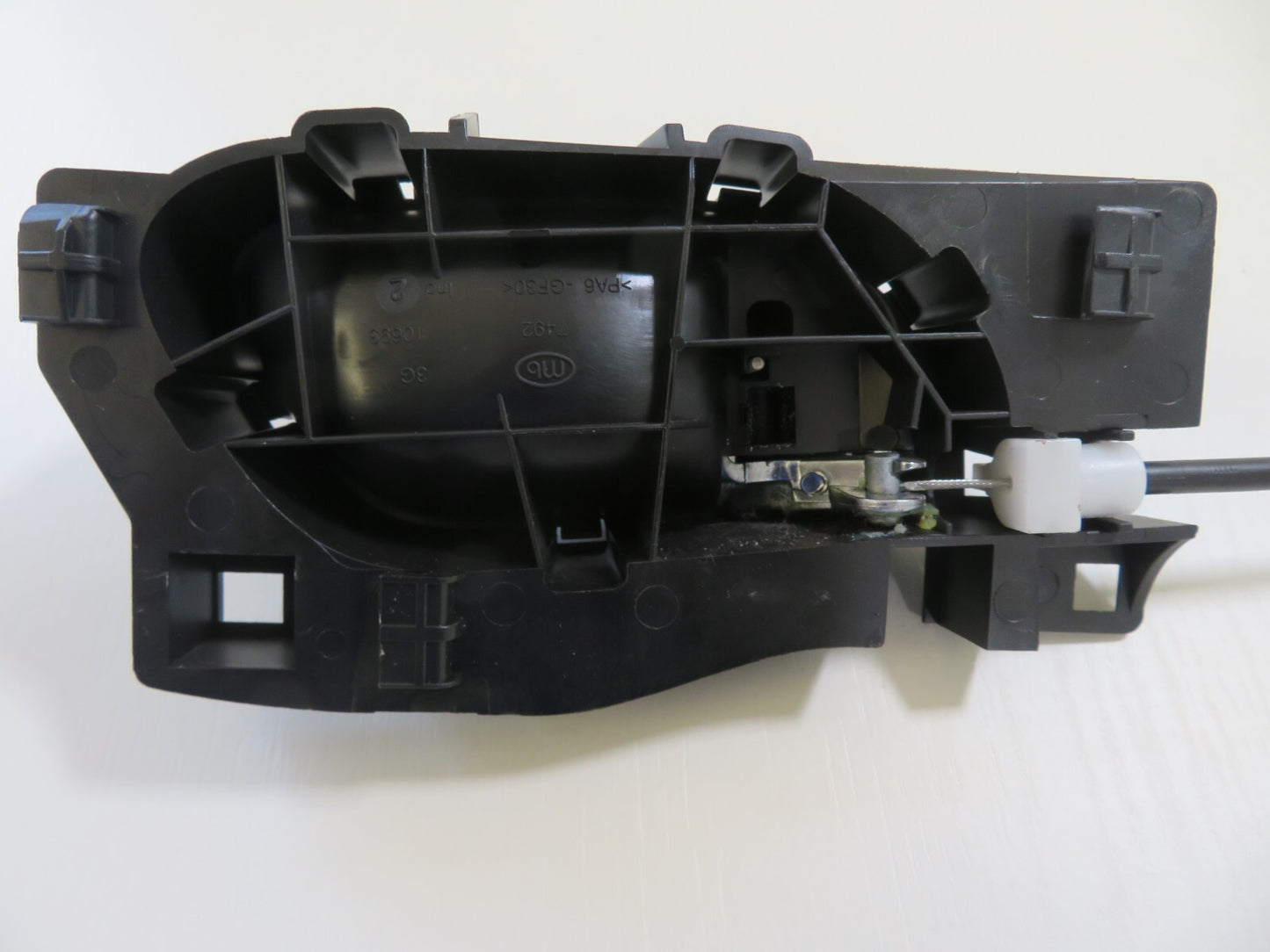 PEUGEOT 308 NSF DOOR LOCK CATCH 2007-2013 1410-2