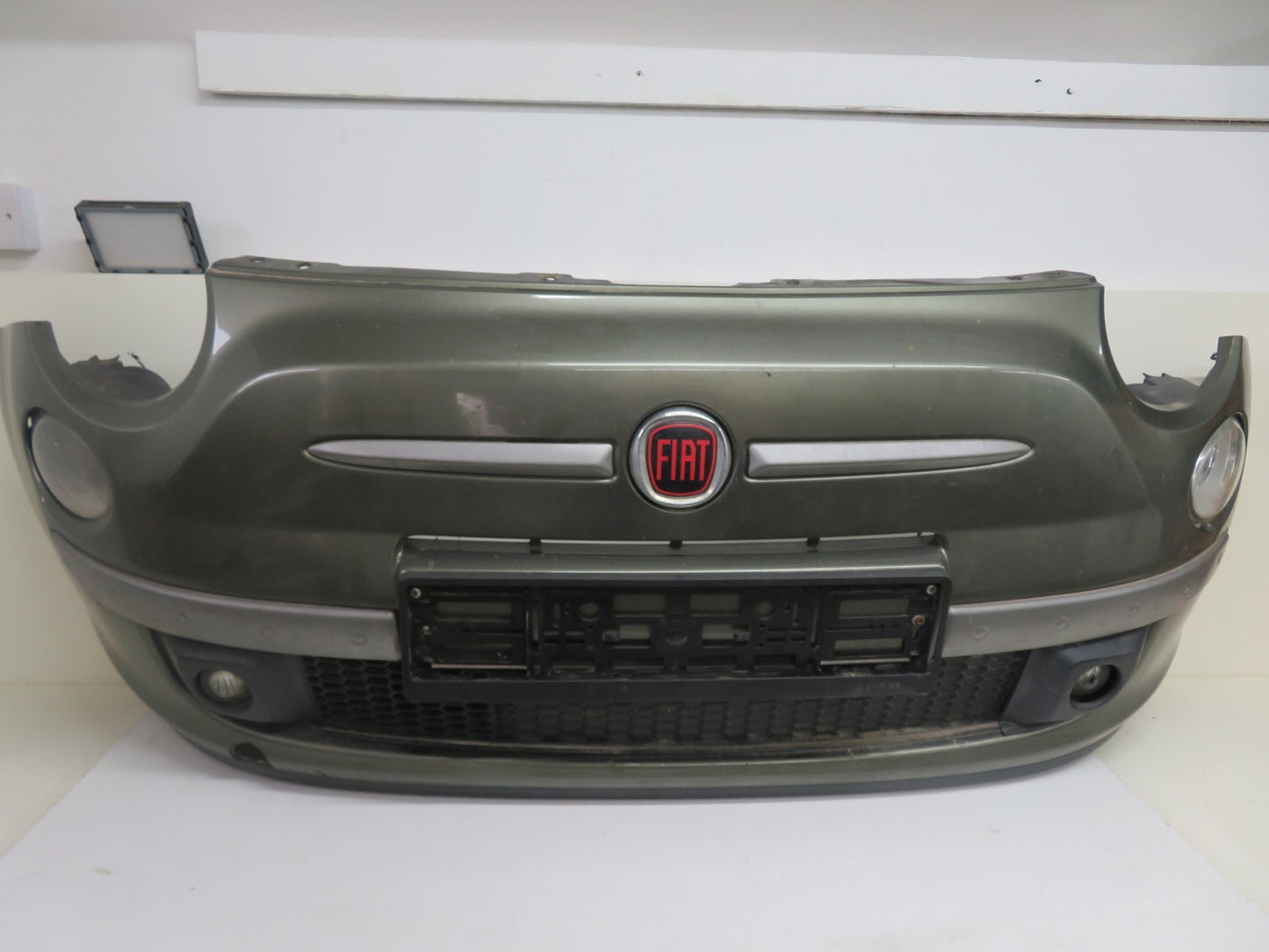 FIAT 500 DIESEL EDITION FRONT BUMPER COMPLETE (SEE PHOTOS) 2007-2012