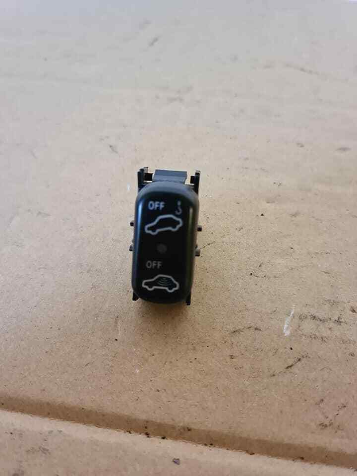 MERCEDES-BENZ E CLASS W210 ALARM DEACTIVATION SWITCH 1998