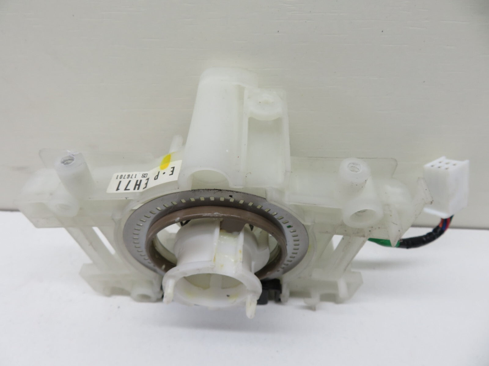 MAZDA CX7  STEERING WHEEL HORN PUSH BUTTON 2008-2012 1325-18