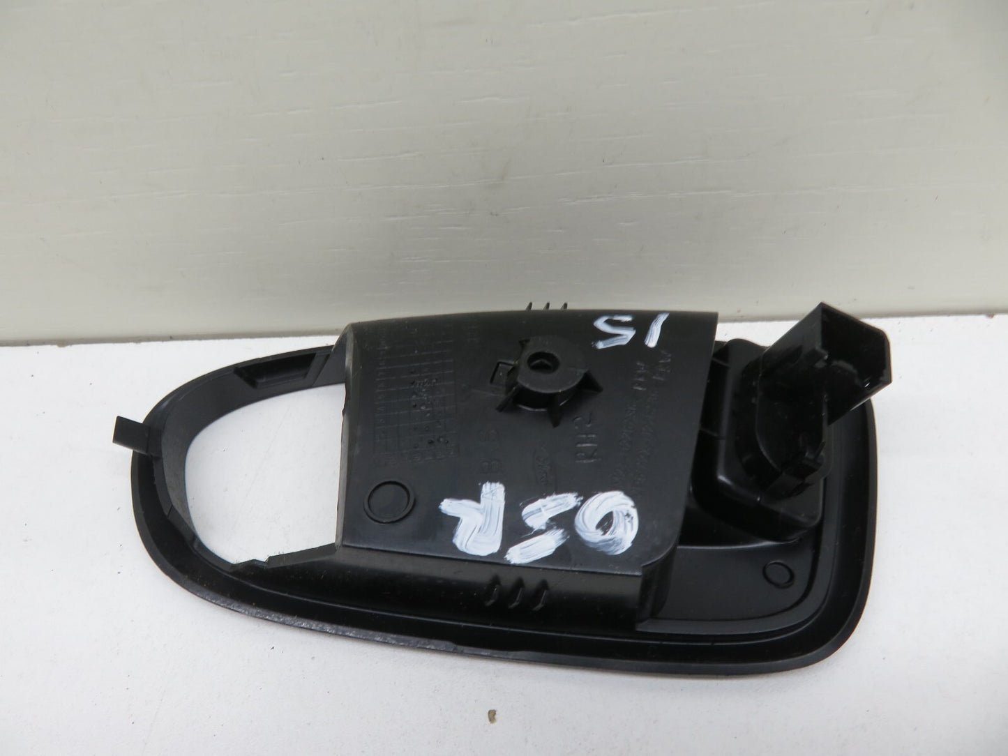FORD MONDEO MK4 OSR DRIVER REAR WINDOW SWITCH HANDLE TRIM 2007-2014 A1103-15