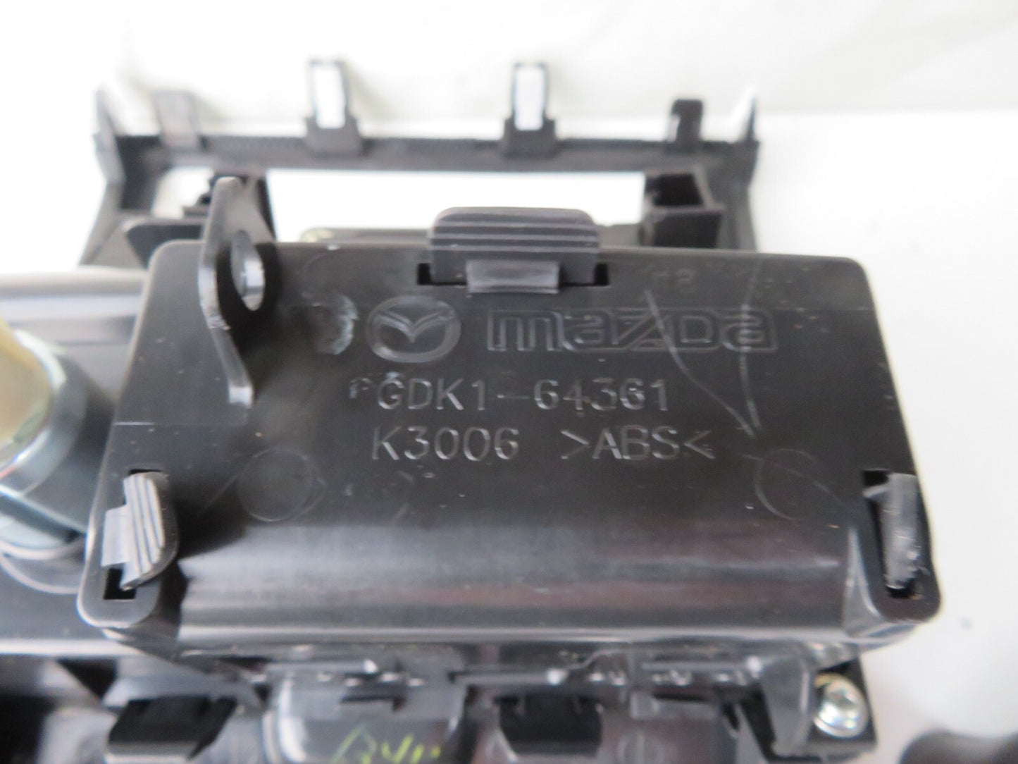 MAZDA 6 CENTRE CONSOLE TRIM HEATED SWITCH GEAR KNOB 2008-2012 AMS1458-3