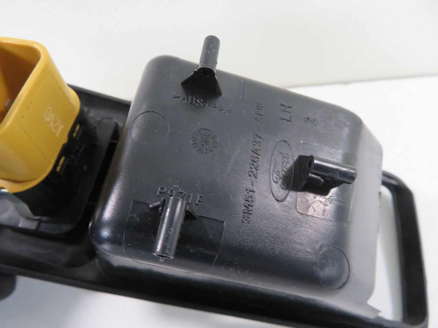 FORD C-MAX NSF WINDOW SWITCH DOOR HANDLE INSERT TRIM 2006-2010 1551-22