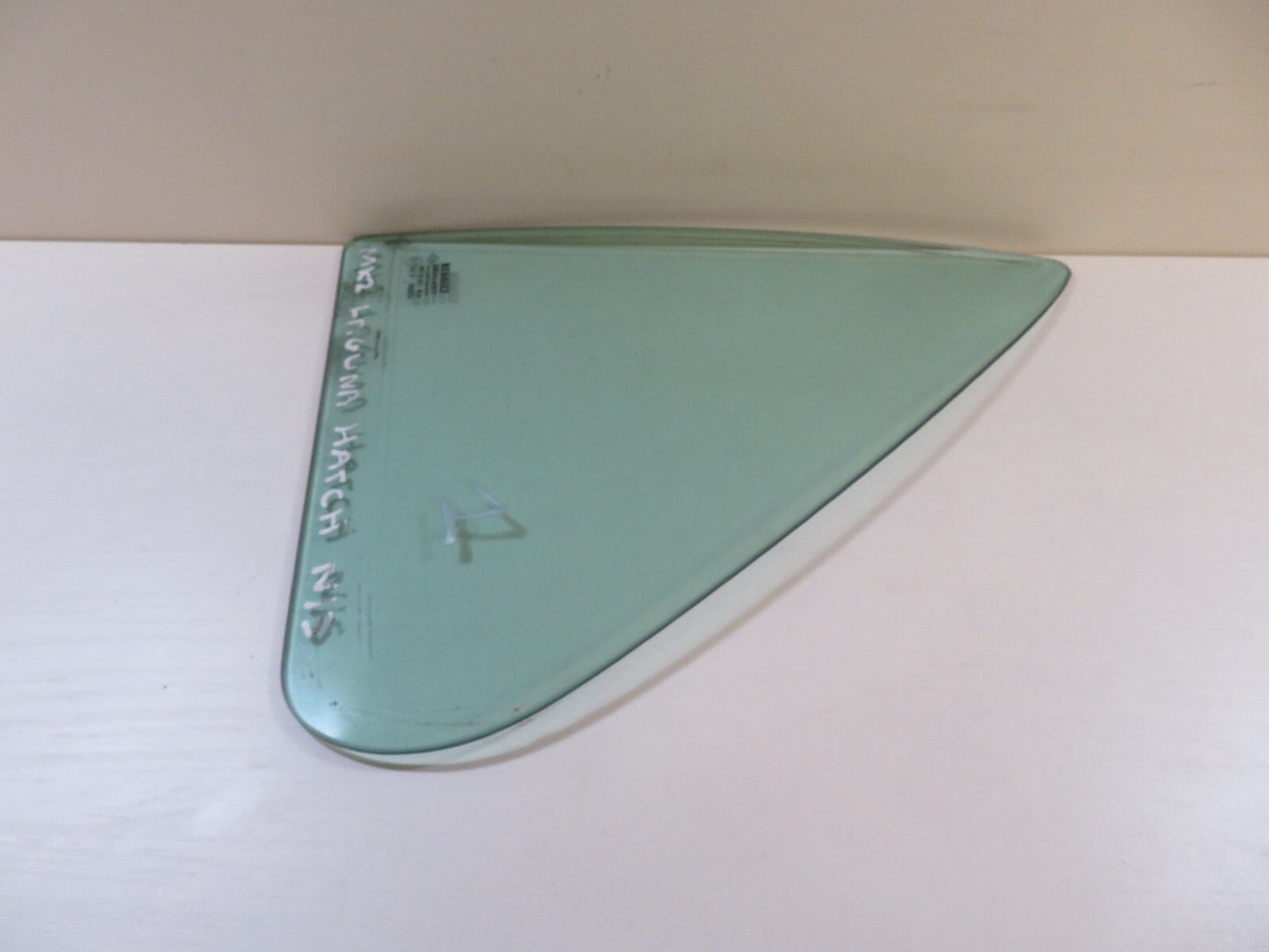 RENAULT LAGUNA NS PASSENGER REAR QUARETR GLASS HATCHBACK 2001-2007 MIX1632-1