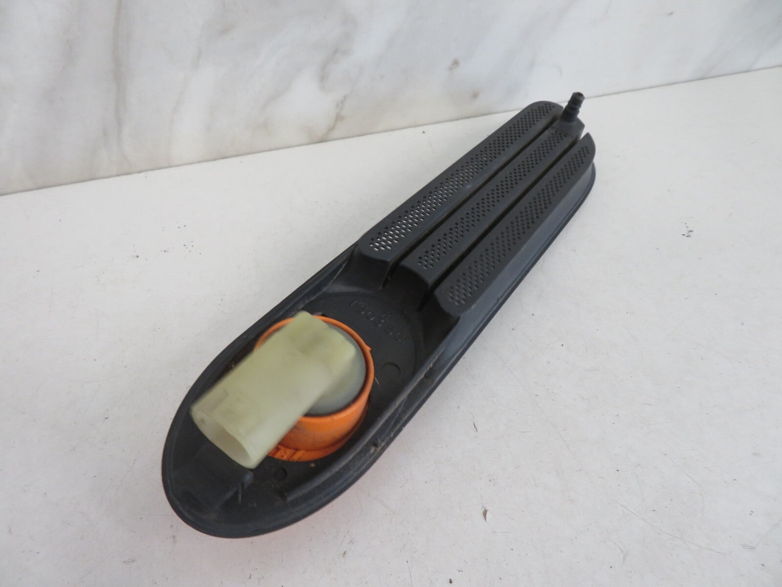 MINI COOPER R50 R53 OS DRIVER SIDE INDICATOR GRILL 2001-2006 A1046-9