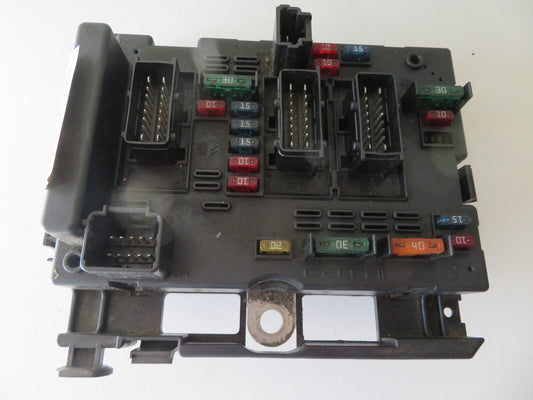 PEUGEOT CITROEN BSM B4 ENGINE BAY FUSE BOX 9650663980 (REFBSM)