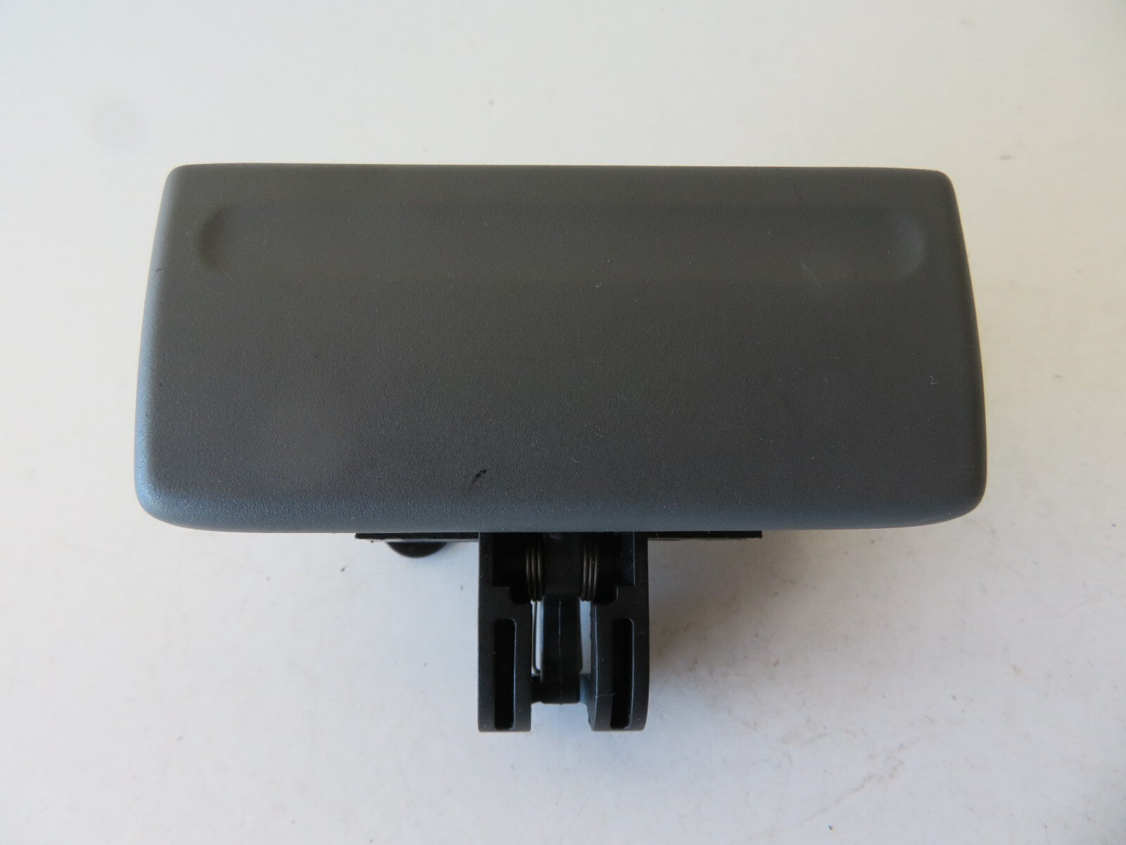 FORD FOCUS MK2 GLOVEBOX HANDLE 2008-2011 AMS1216