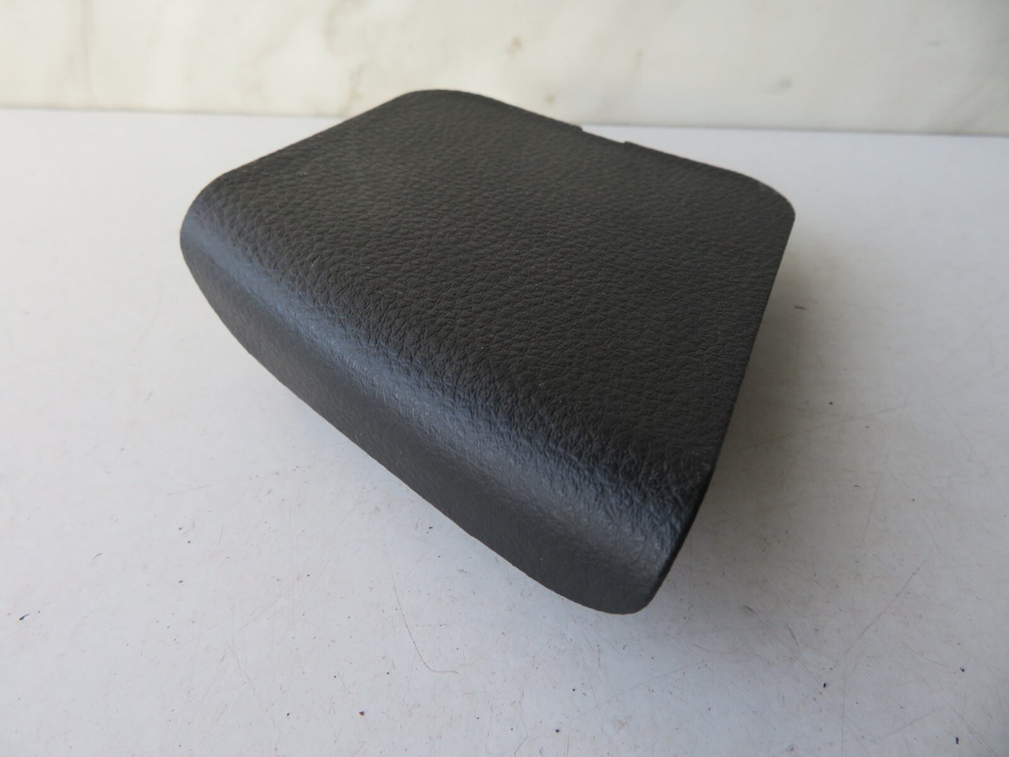 MAZDA 6 REAR LIGHT ACCESS COVER TRIM GS1M-68967 2008-2012 AMS1110-13