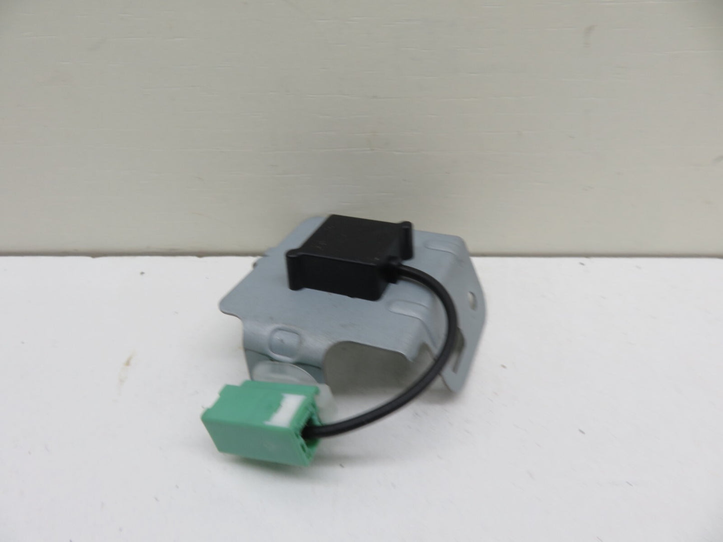 MAZDA CX7 SAT NAV ANTENNA EG2366DY0 2008-2012 1414-16