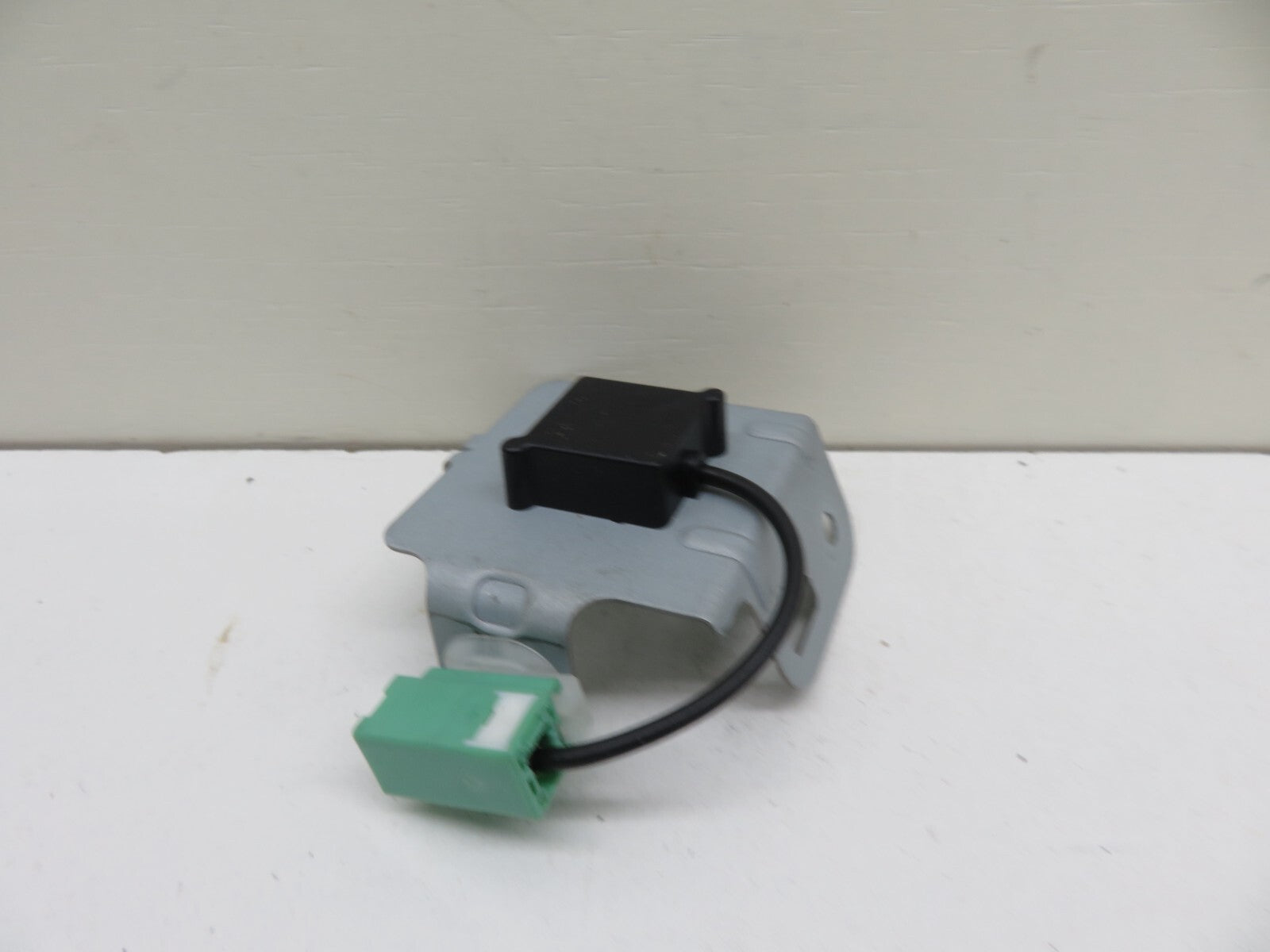 MAZDA CX7 SAT NAV ANTENNA EG2366DY0 2008-2012 1414-16