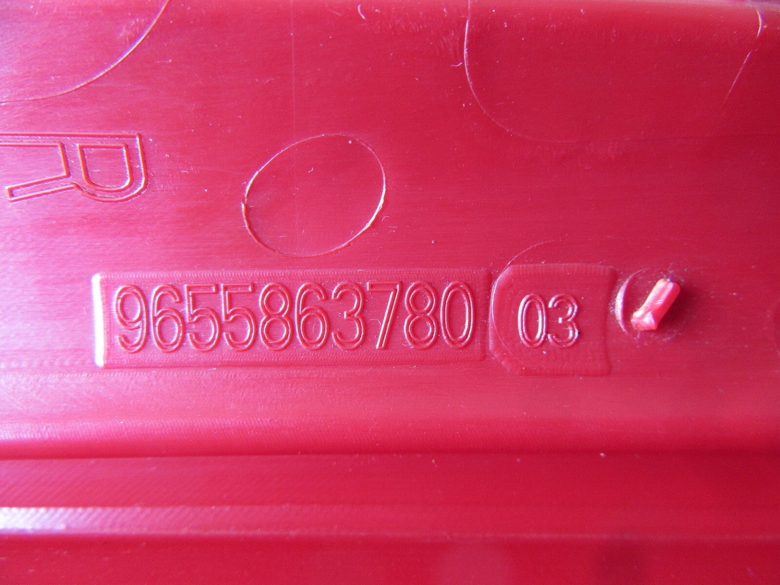 CITROEN C4 HATCHBACK OS REAR UPPER LIGHT REFLECTOR 9655863780 2004-2007 SK57