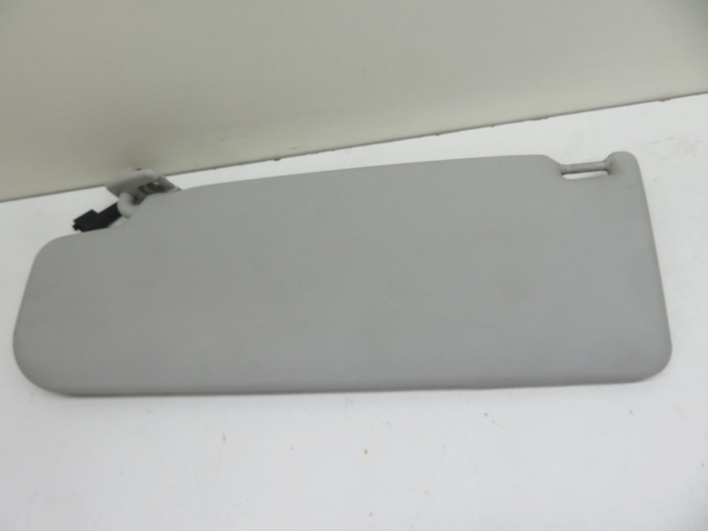 VW GOLF MK6 OS DRIVER SUN VISOR 2009-2013 REF-2