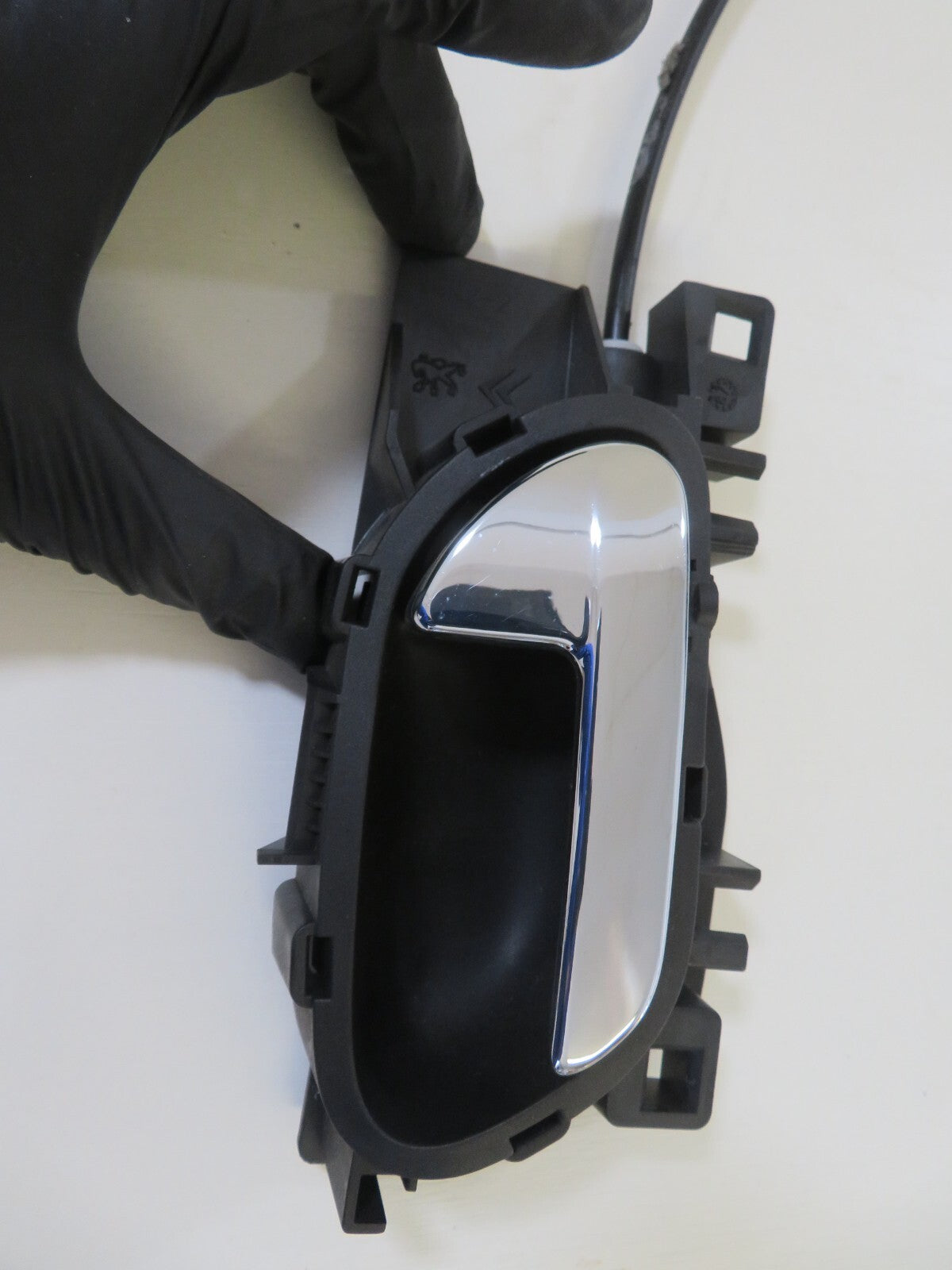 PEUGEOT 308 OSR DOOR LOCK CATCH 2007-2013 1410-1