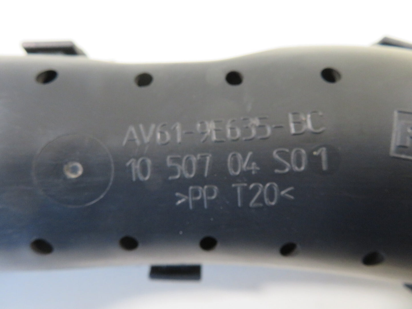 FORD C MAX AIR DUCT TRIM AV61-9E635-BC 2011-2015 1518-9