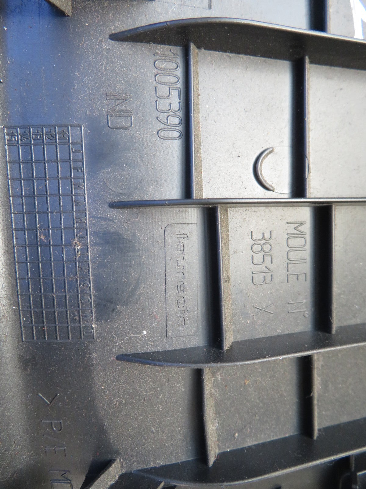 PEUGEOT 308 DRIVER LOWER DASH TRIM 9658527877 2007-2013 1349-12