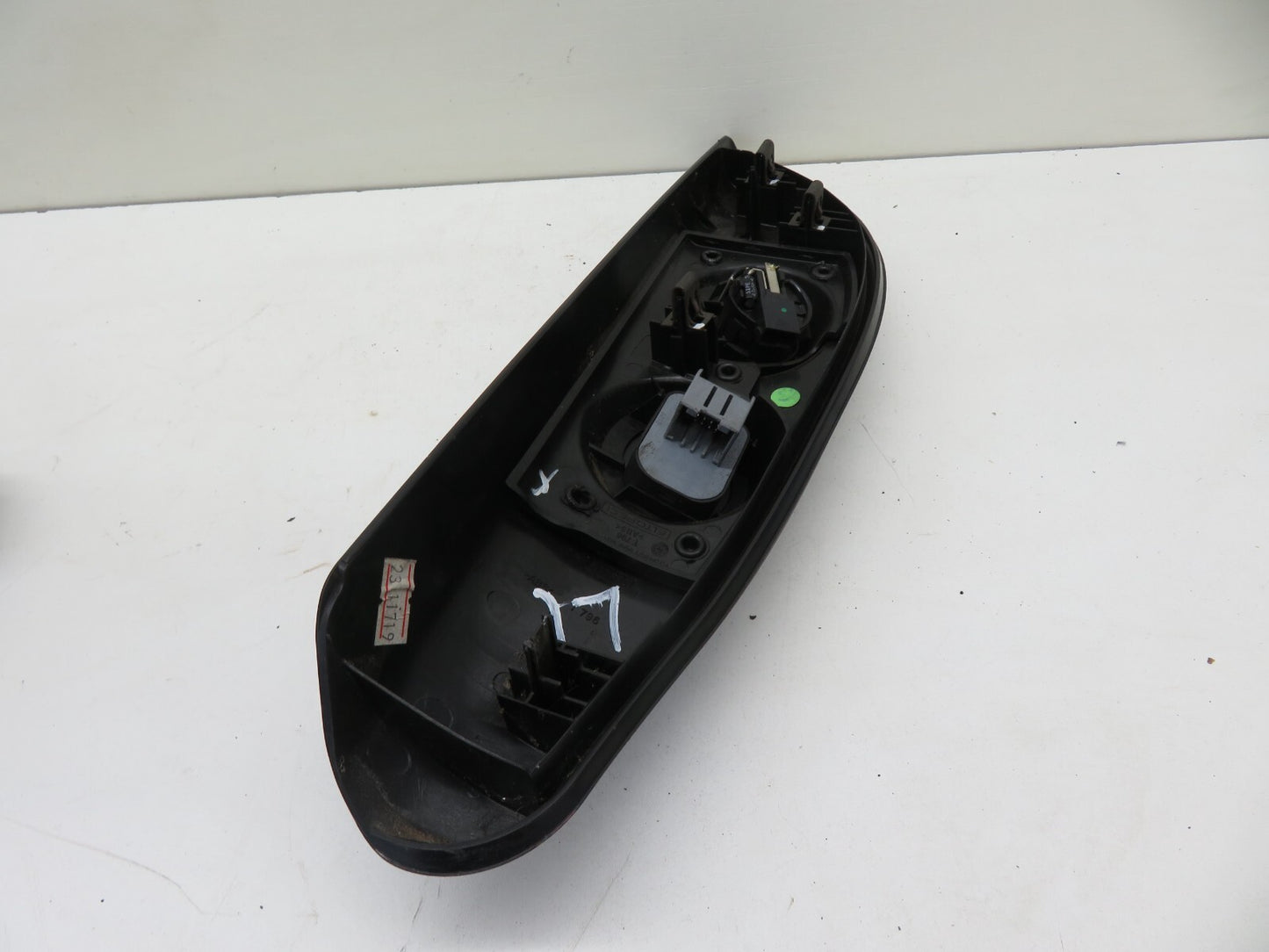 PEUGEOT BIPPER MIRROR CONROL SWITCH TWEETER COVER IS DRIVER 2008-2015 1734-17