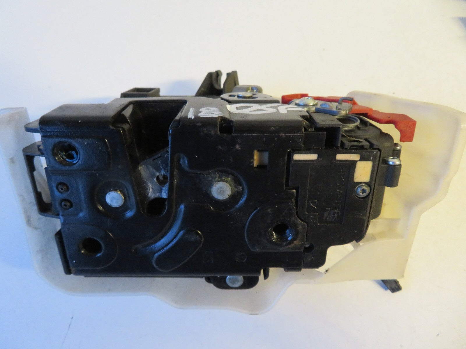 VOLKSWAGEN VW TOURAN OSF DOOR LOCK CATCH 2003-2010 AMS1452-18