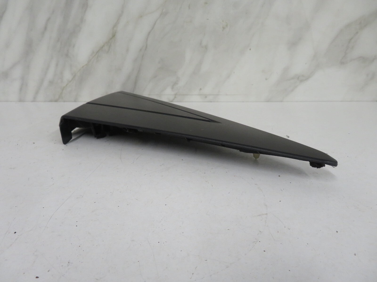 MAZDA 5 MPV OSF QUARTER TRIM 2005-2010 1520-7