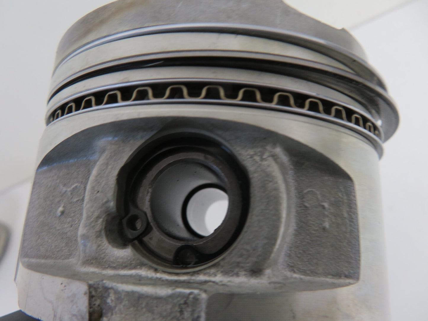 TOYOTA MR2 MK2 CELICA 3SGTE REV 1 STOCK PISTON AND CON ROD