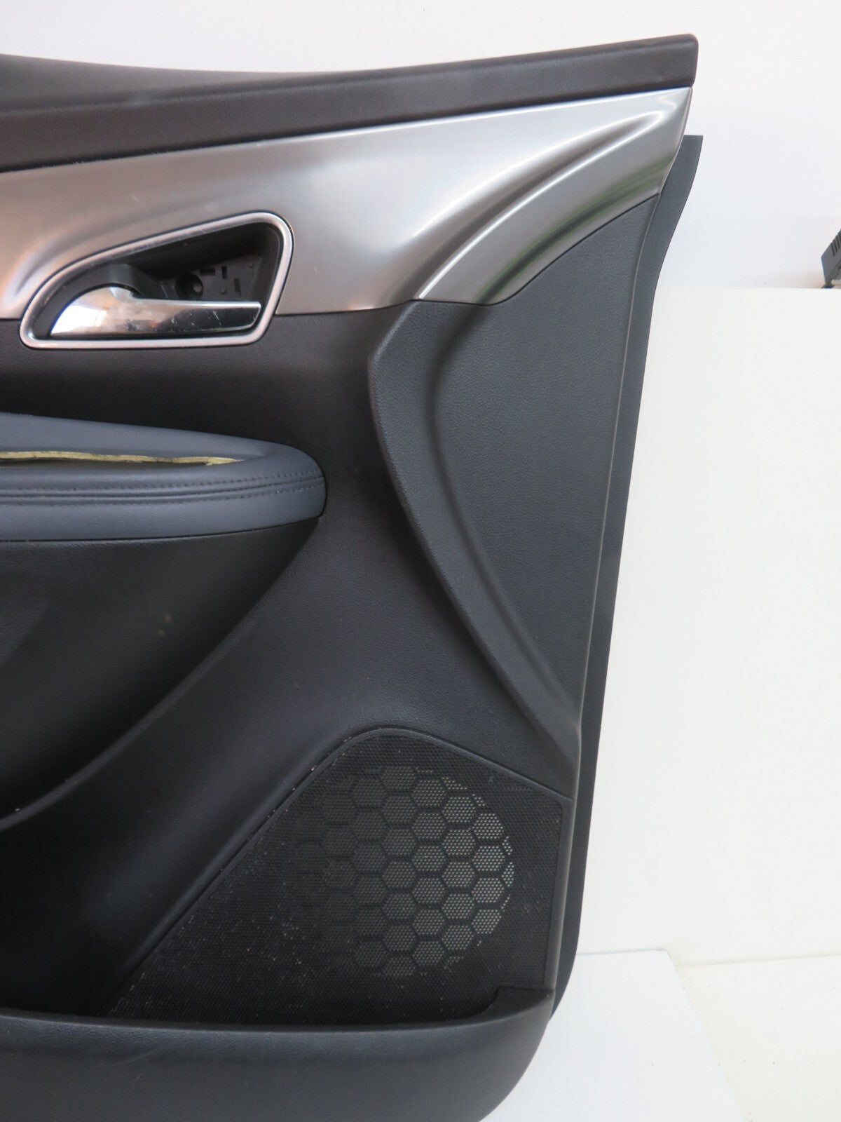 VAUXHALL MOKKA NS PASSENGER FRONT LEATHER DOOR CARD (SEE PHOTOS) 2012-2016