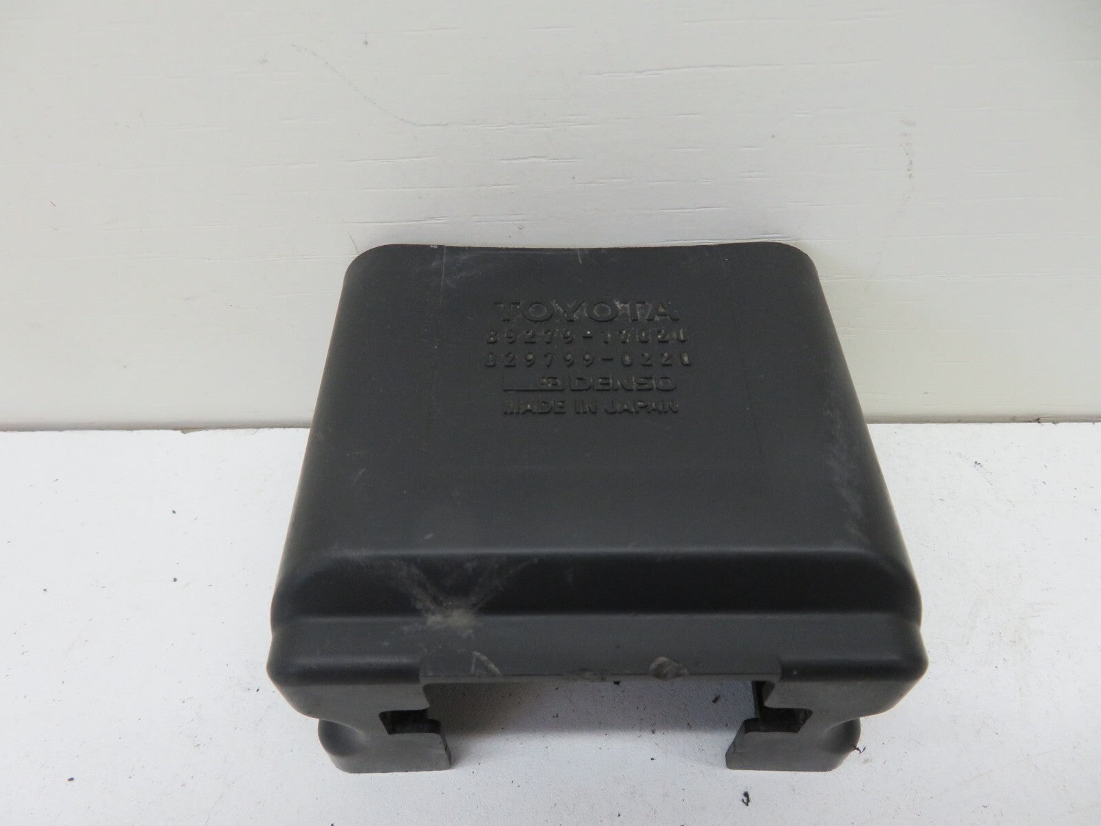 TOYOTA MR2 MK2 SW20 COIL PACK COVER TRIM 1990-1999 1000-5