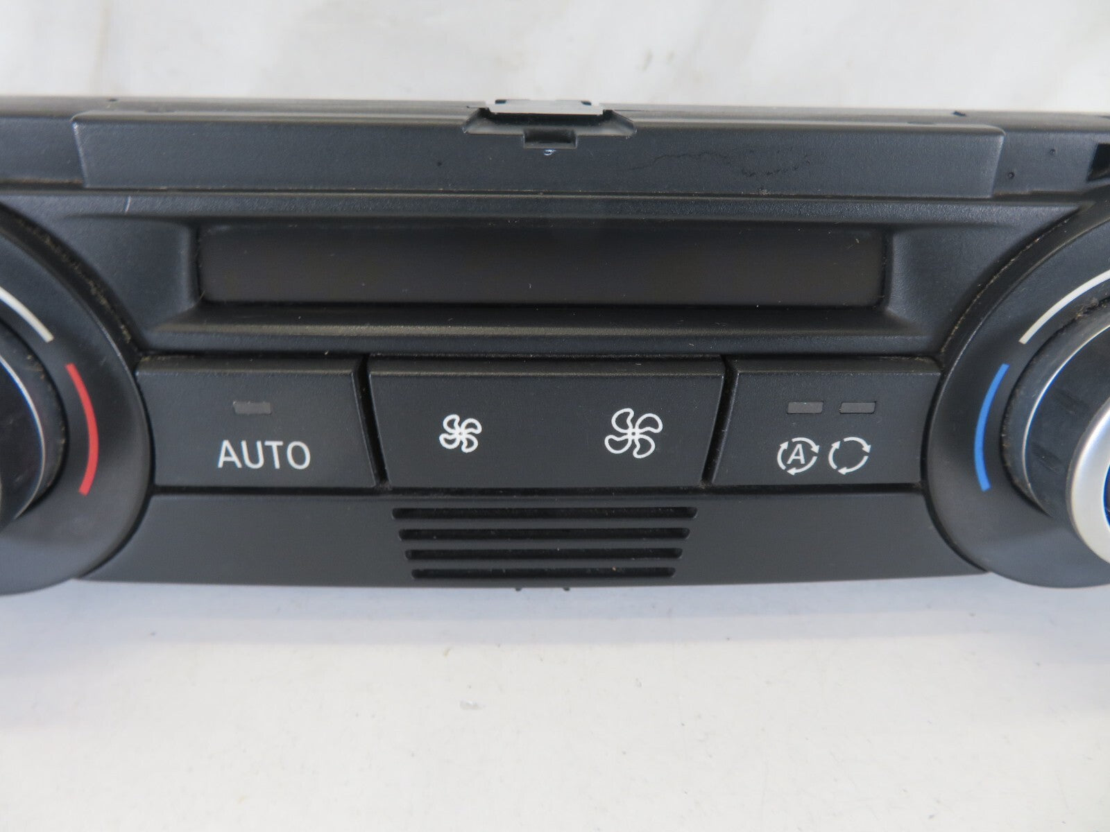 BMW 1 SERIES E88 HEATER CLIMATE CONTROLS 9182287 2007-2013 A1218-6