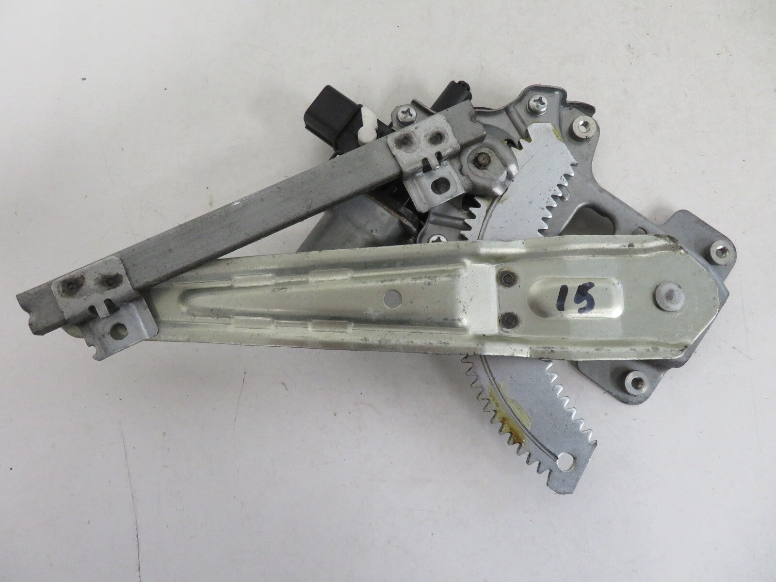 PEUGEOT 4007 NSR WINDOW REGULATOR 2007-2012 1630-15