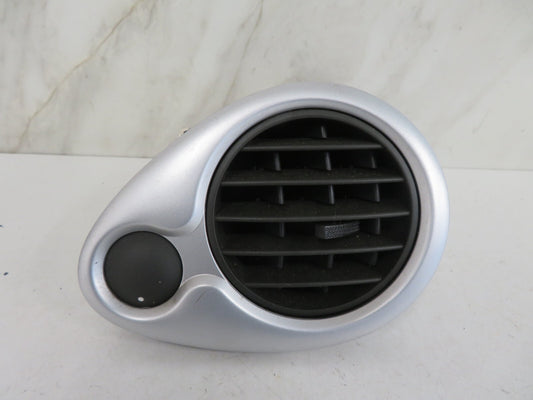 RENAULT CLIO MK3 OS DRIVER SIDE DASHBOARD AIR VENT 2005-2012 A1639-13