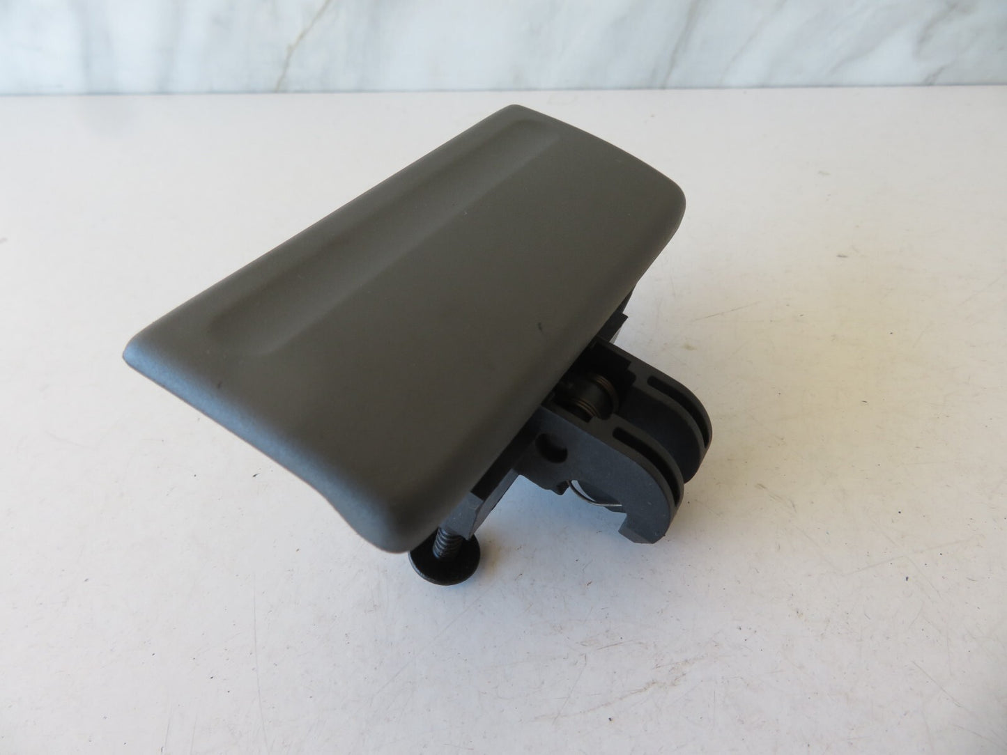 FORD FOCUS MK2 GLOVEBOX HANDLE 2008-2011 AMS1216