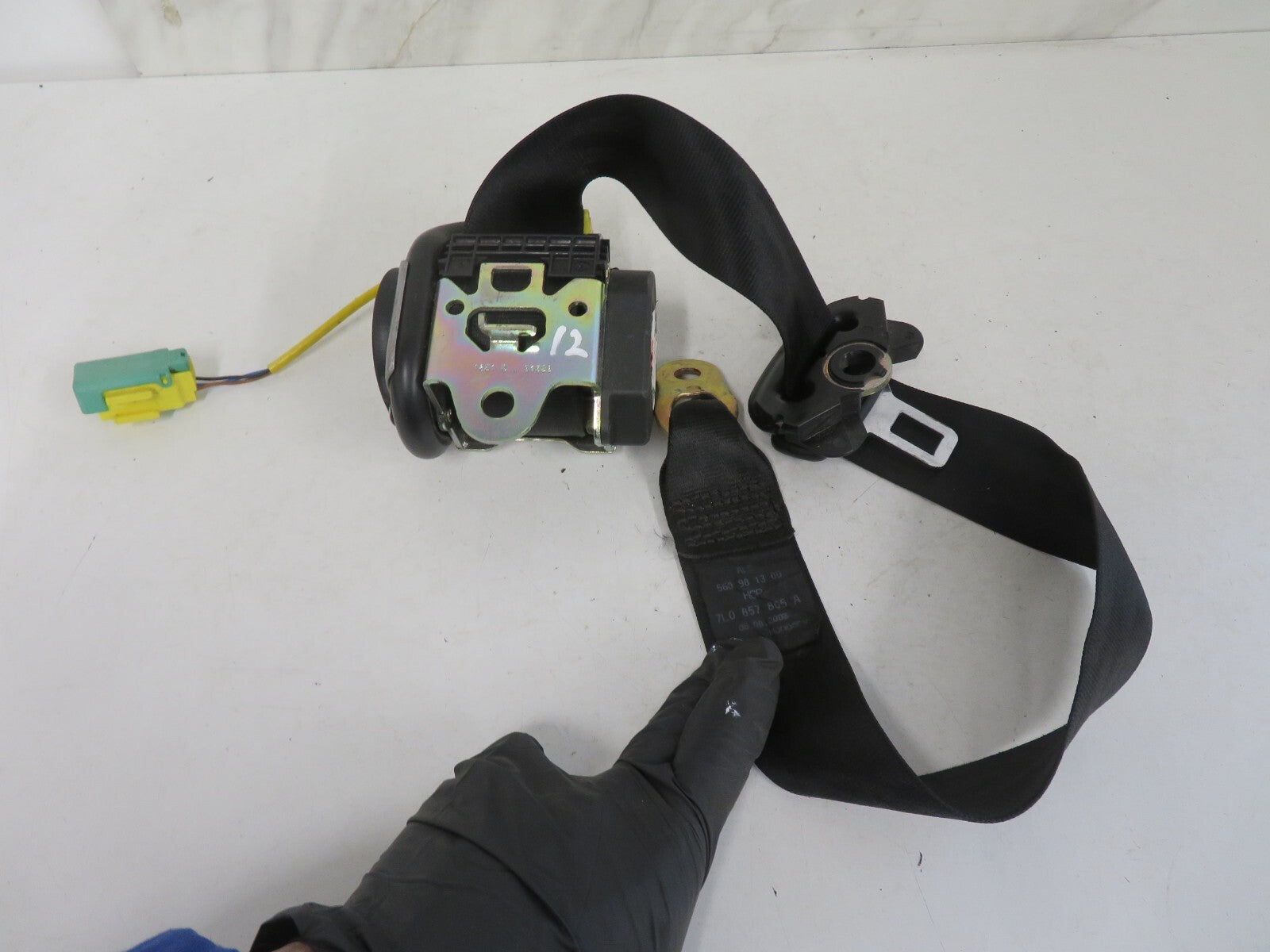 VOLKSWAGEN VW TOUAREG NSR SEAT BELT PORSCHE CAYENNE 7L0857805A VWAM1352-12