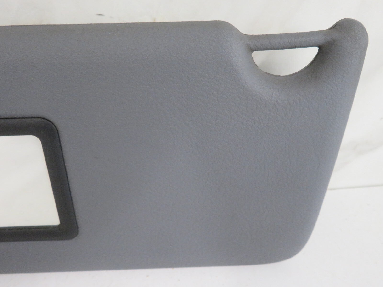 RENAULT CLIO MK2 NS PASSENGER SUN VISOR 7700849117 1998-2001 A1652-21