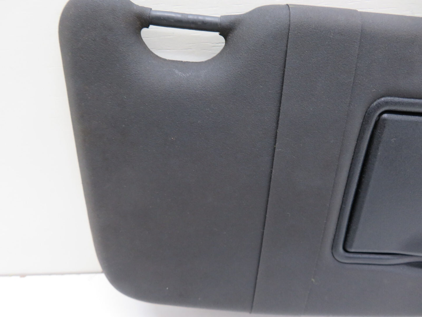 FORD FOCUS ST225 OS DRIVER SIDE SUN VISOR (2005-2010) 1345-15