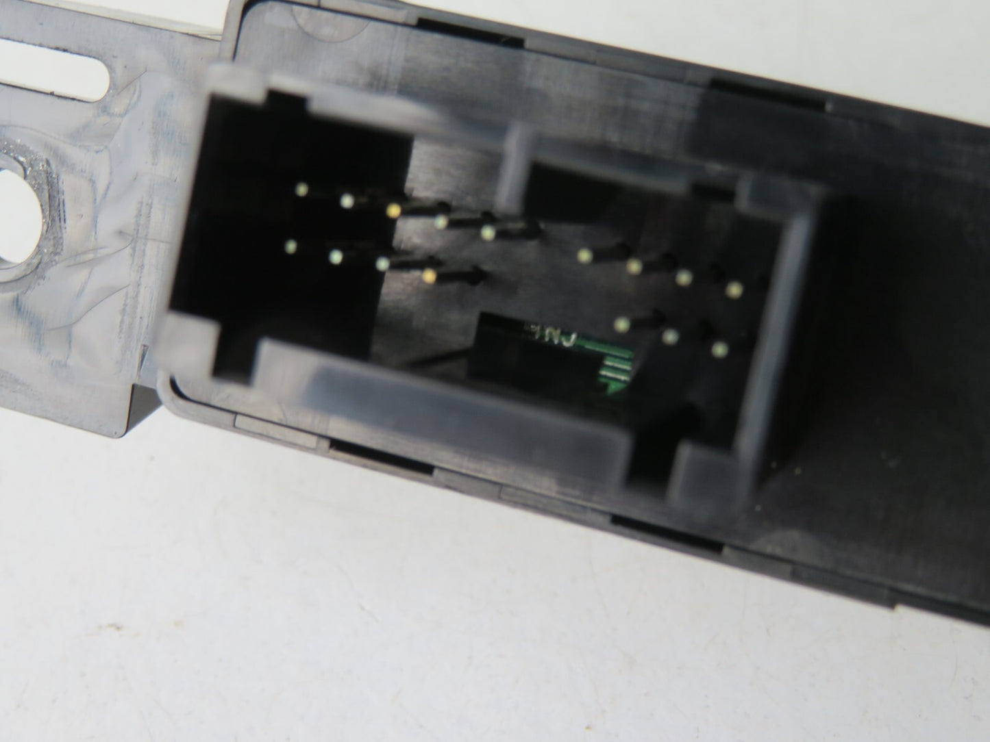 LAND ROVER DISCOVERY 3 HAZARD DOOR LOCK SWITCHES YUL500410 2005-2009 AMS1115-12