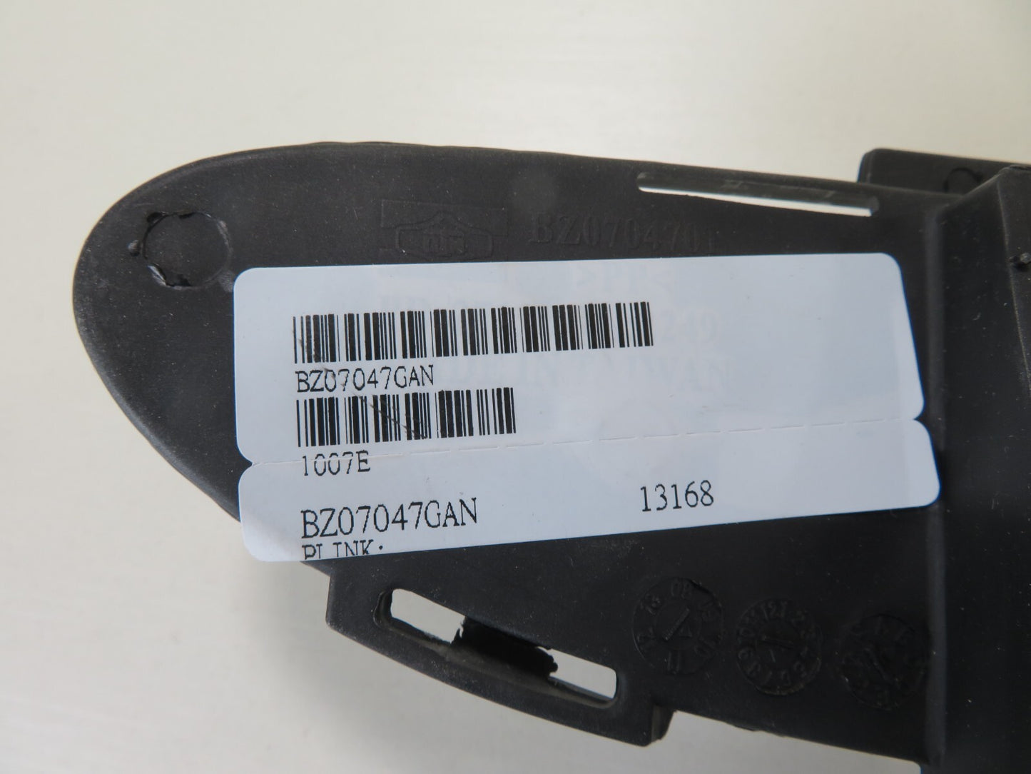 FRONT BUMPER GRILLE ME3222120 FOR MERCEDES A CLASS W168 2002-2004