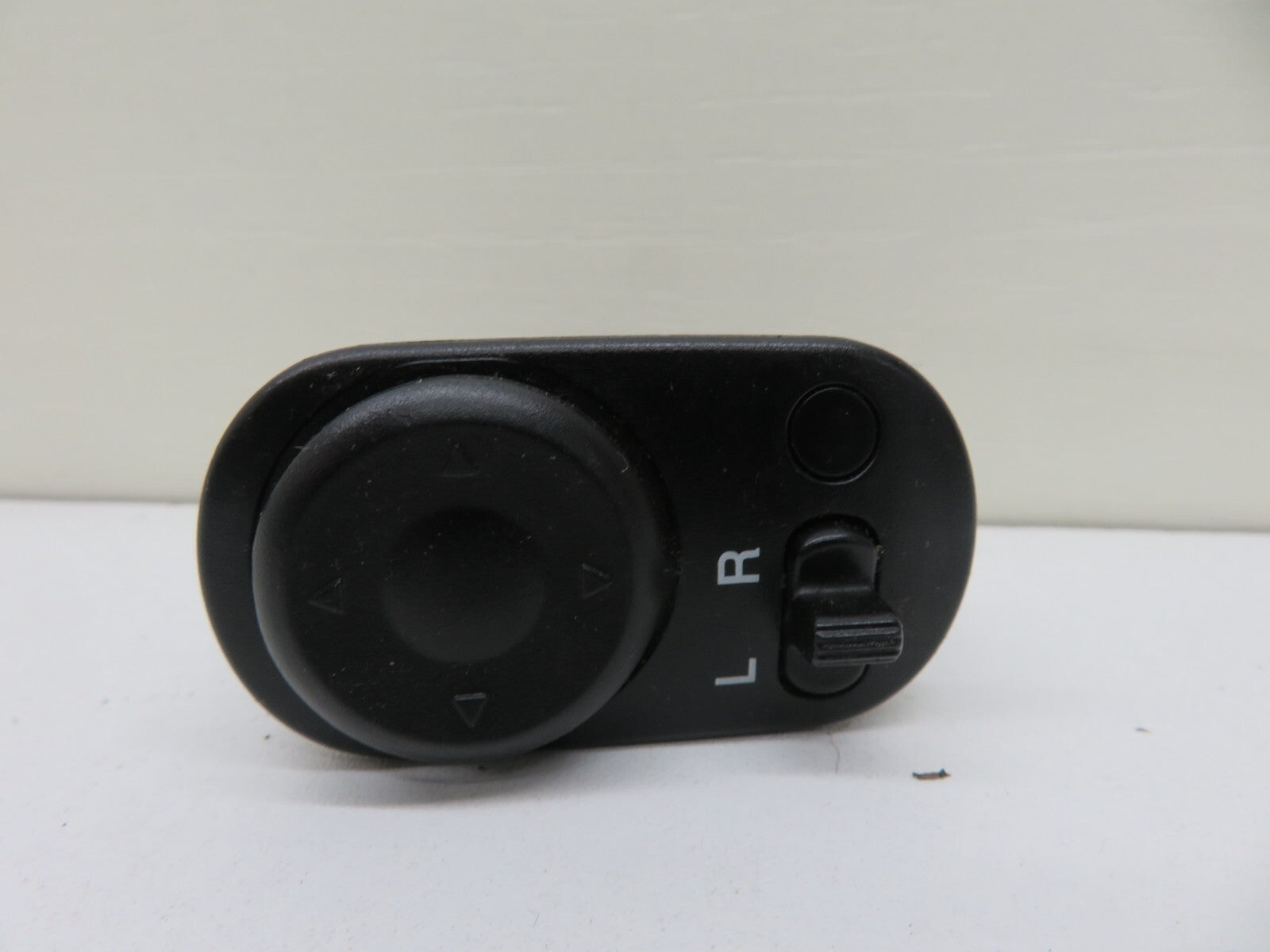 CHEVROLET LACETTI MIRROR CONTROL SWITCH  2004-2010 1434-6