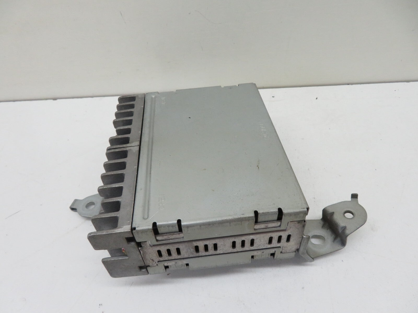 TOYOTA MR2 MK2 SW20 SUBWOOFER AMPLIFIER 86280-17050 1992-1995 0700