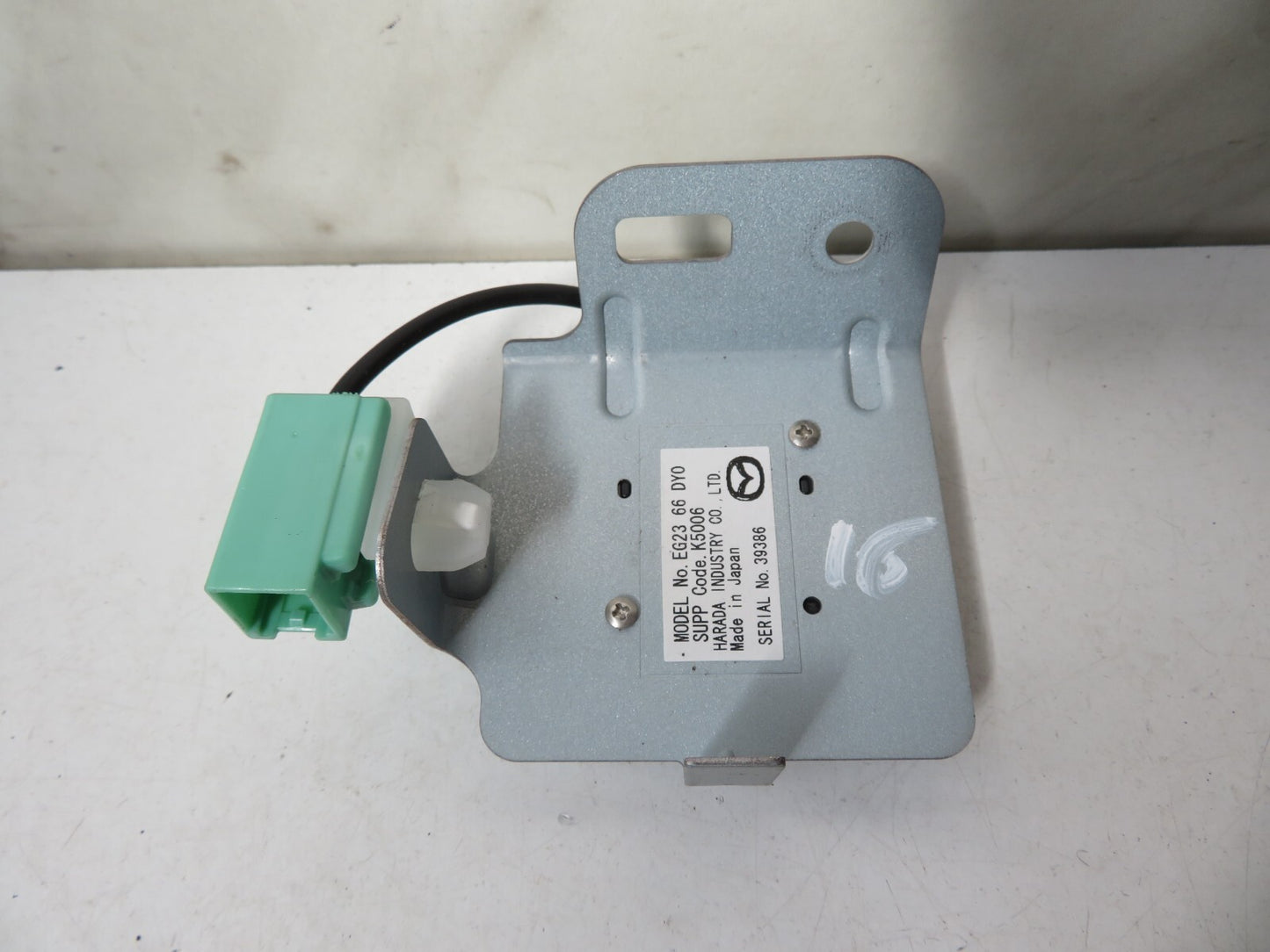 MAZDA CX7 ANTENNA AMPLIFIER  EG2366DYO 2009-2012 A1414-16