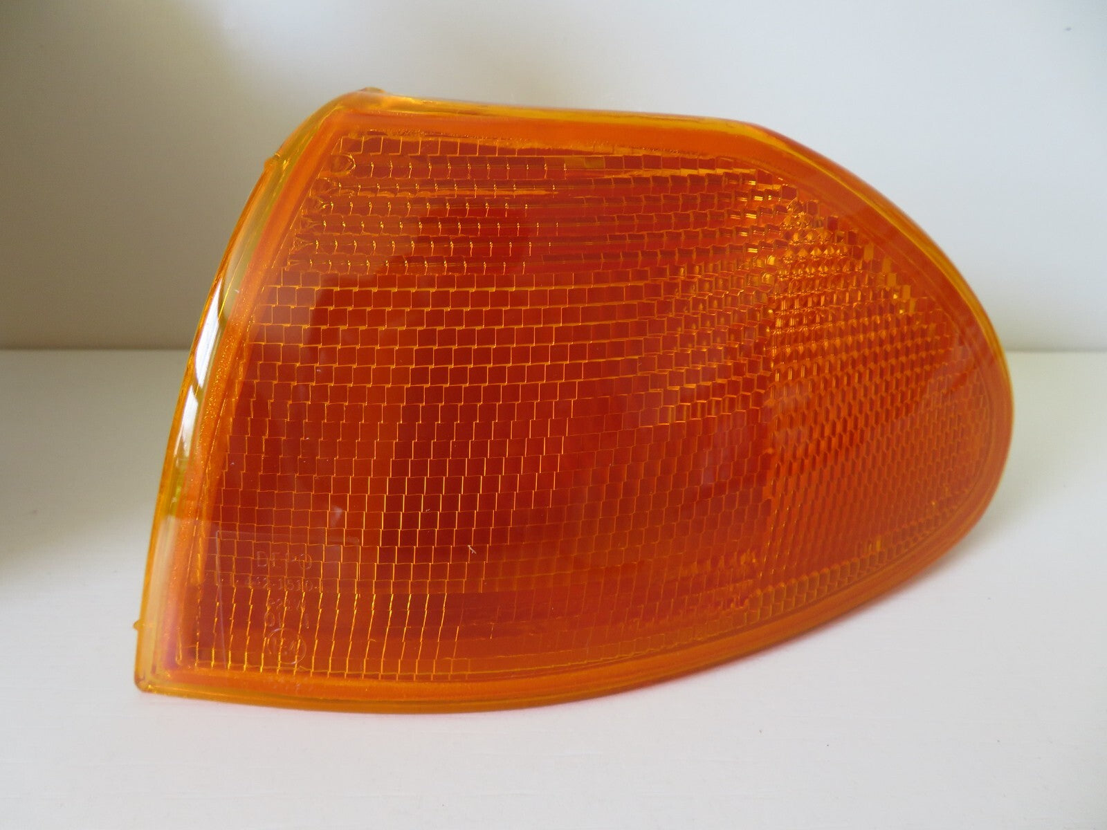 NS PASSENGER FRONT INDICATOR LIGHT FOR VAUXHALL ASTRA F 442-1510L-UE-Y 1992-1995