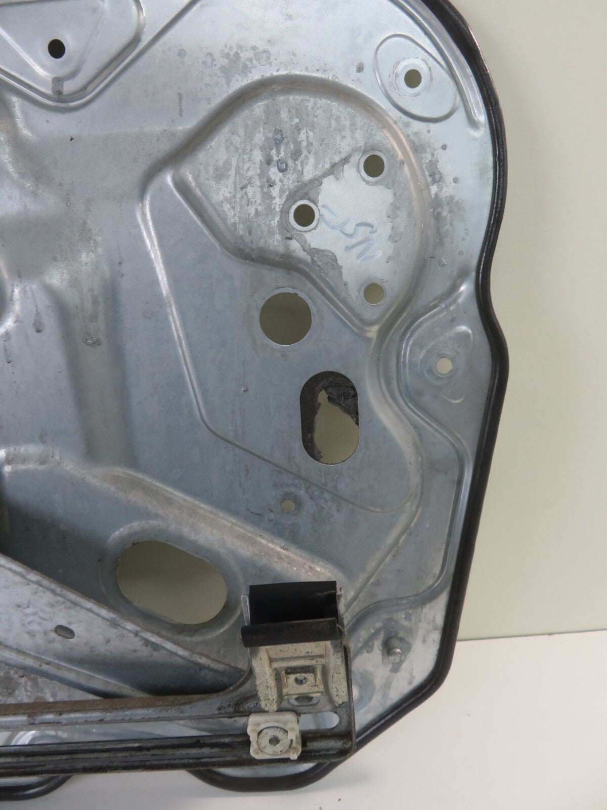 FORD C-MAX NSF ELECTRIC WINDOW REGULATOR LH0069 (NO MOTOR) 2006-2010