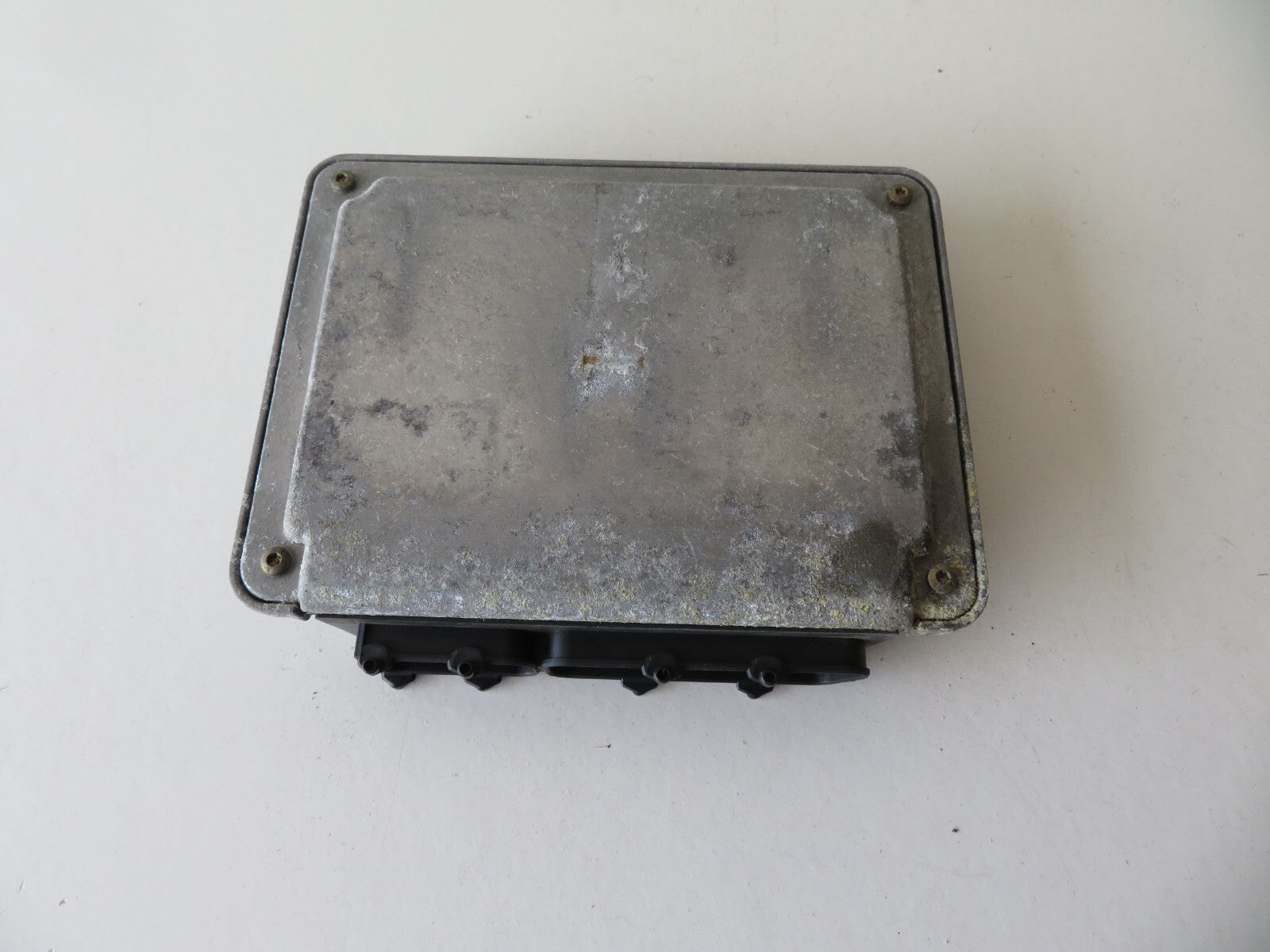 VOLKSWAGEN VW BORA ENGINE ECU 06A 906 018 EF  1999-2004 WG18