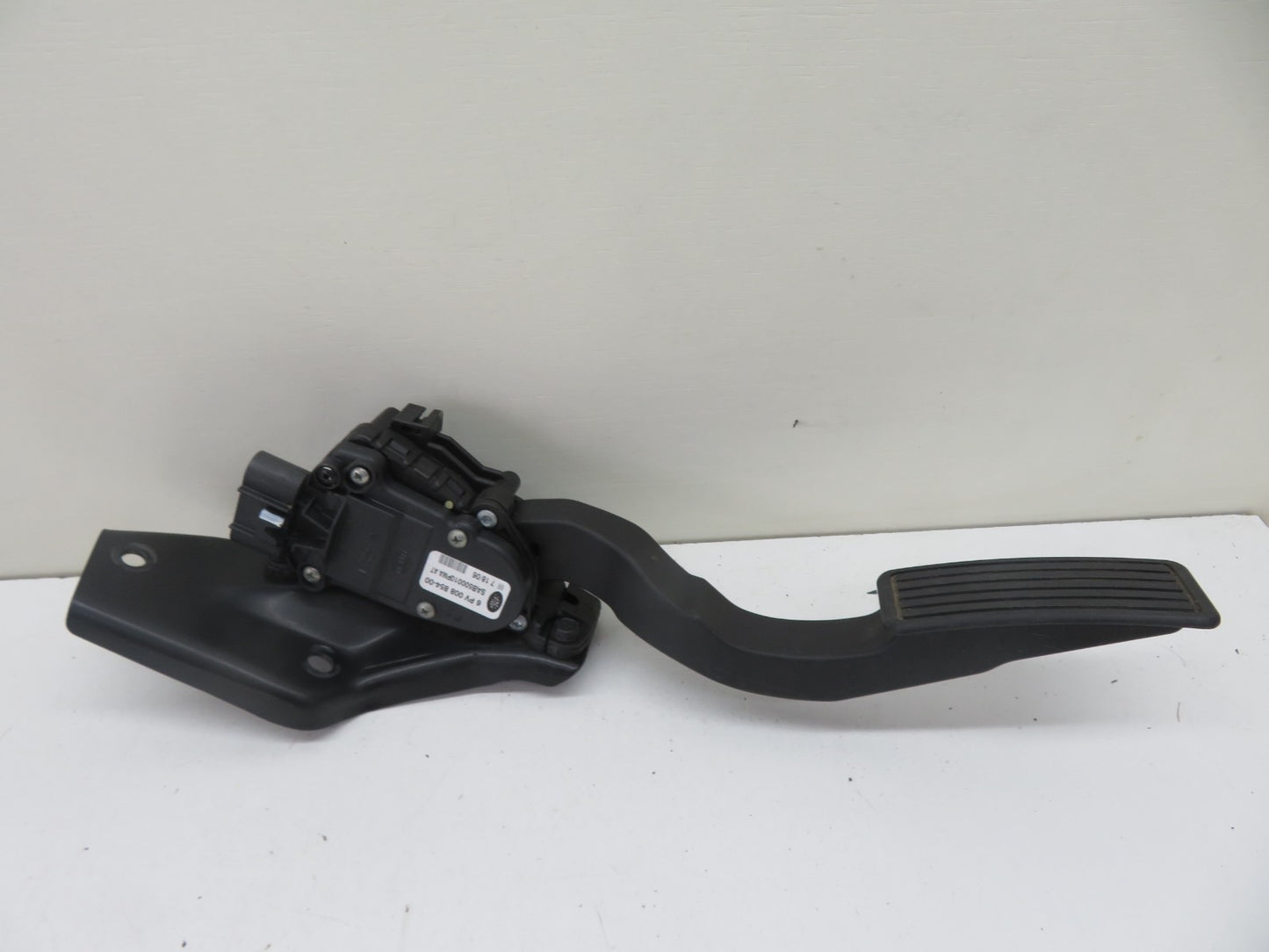 LAND ROVER FREELANDER 1 THROTTLE PEDAL 2004-2006 1672-12