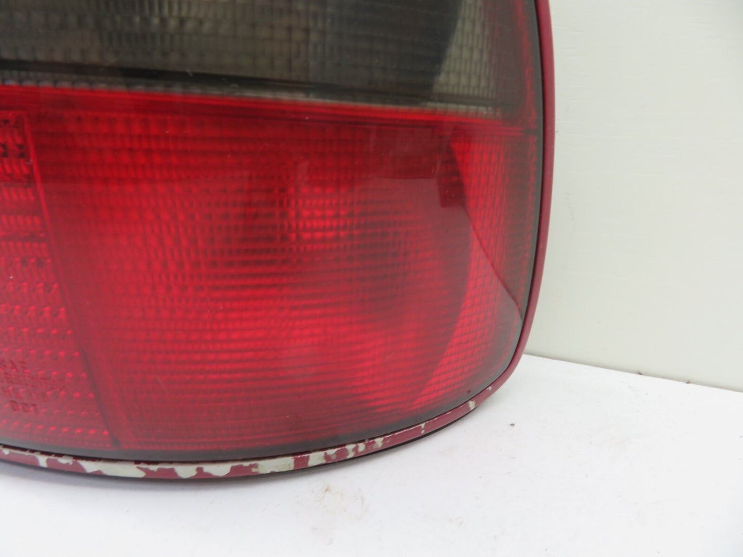JAGUAR XJR OS DRIVER REAR TAIL LIGHT (SEE PHOTOS) 1994-2001 1730-2